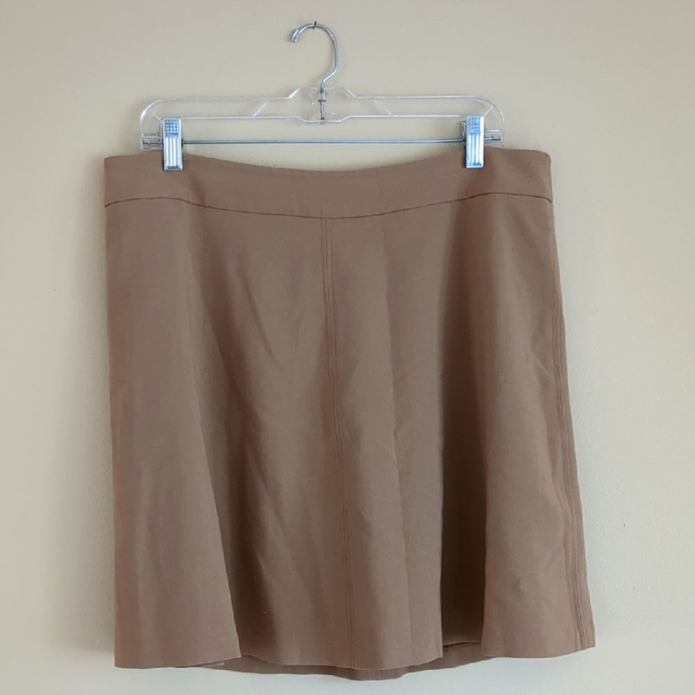Size 14 Solid Tan Ann Taylor LOFT Skirt Zip Back